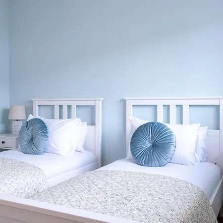 Guestready - Peaceful Retreat In Stillorgan بيت ضيافة 3*