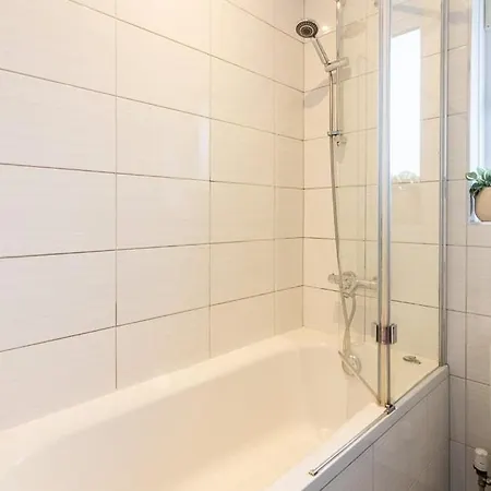 Guestready - Peaceful Retreat In Stillorgan بيت ضيافة دبلن