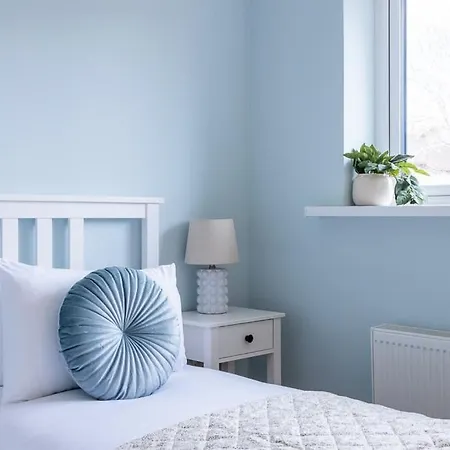 بيت ضيافة Guestready - Peaceful Retreat In Stillorgan